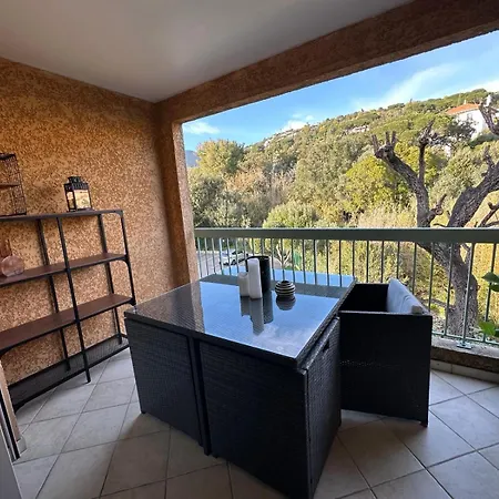 Appartement Residence Santa Barbara Avec Piscine Et A 750M De La Plage Cavalaire-sur-Mer Extérieur photo